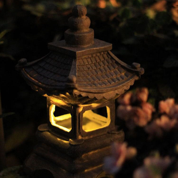 Stone Finish Resin Garden Light in Pagoda Design with Solar Power