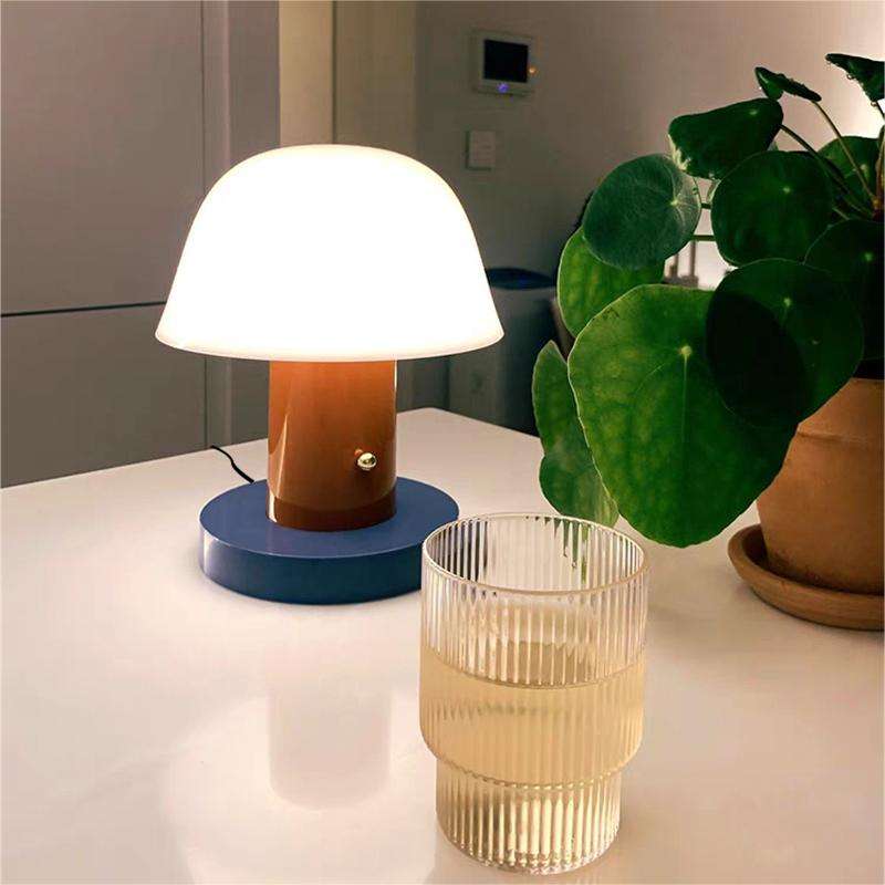 Compact Mushroom-Shaped Table Light