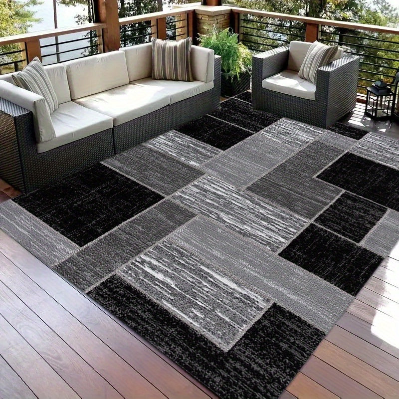 Modern Outdoor Mat in Black and Grey - Coastal Grid Design