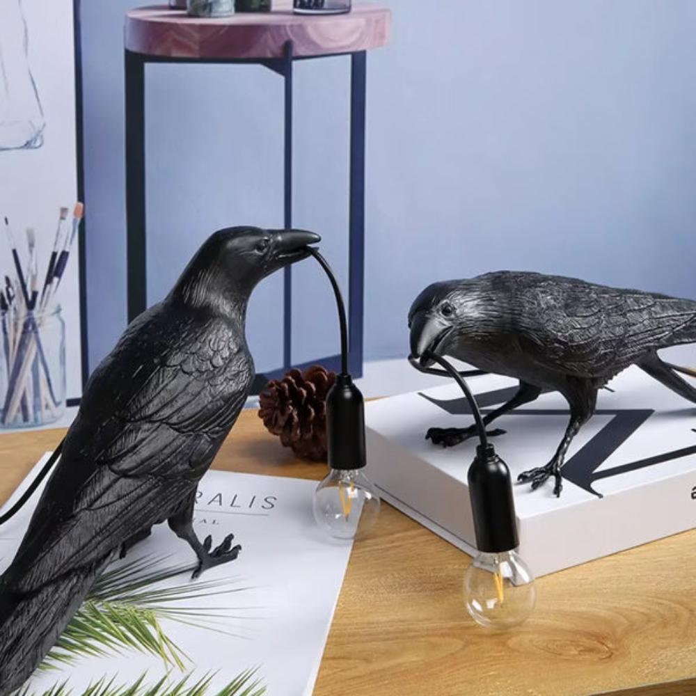 Gothic Crow Decorative Table Lamp with Unique Design