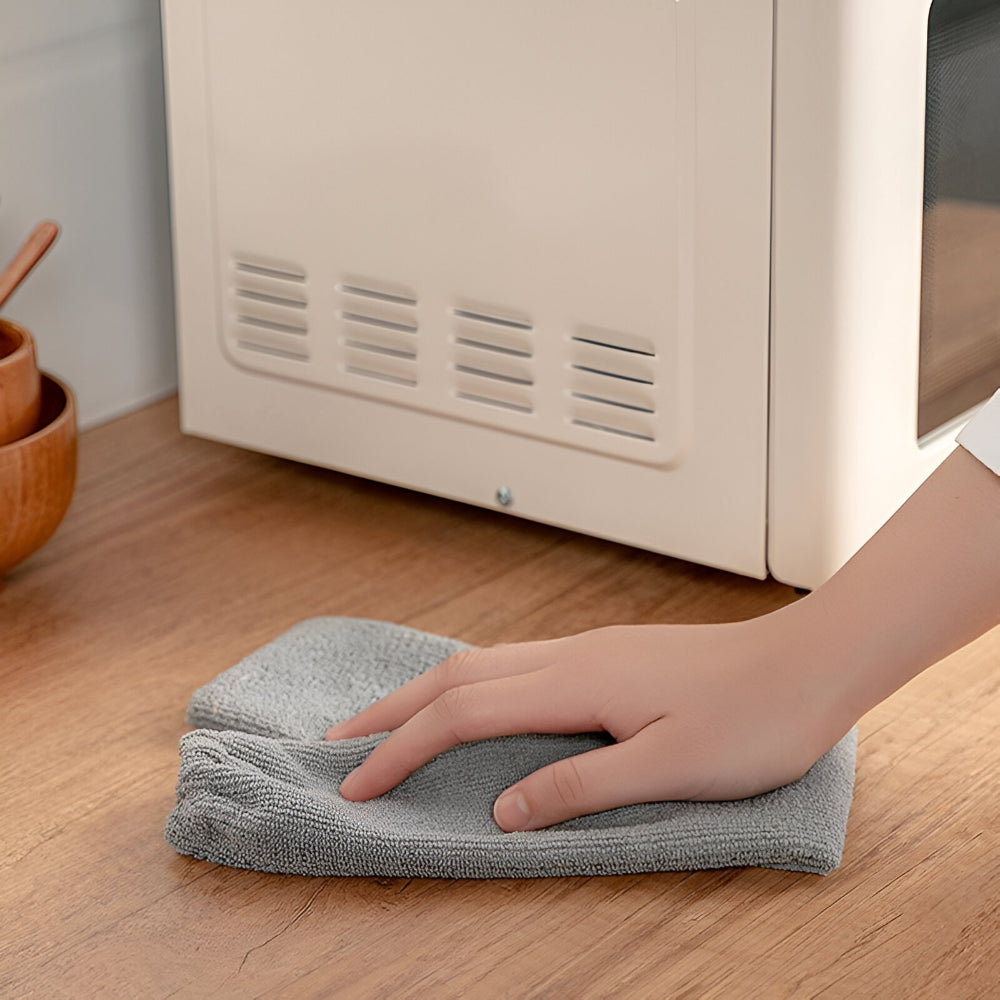 Flat Design Microfiber Brush for Cleaning Gaps - Retractable Mop Tool