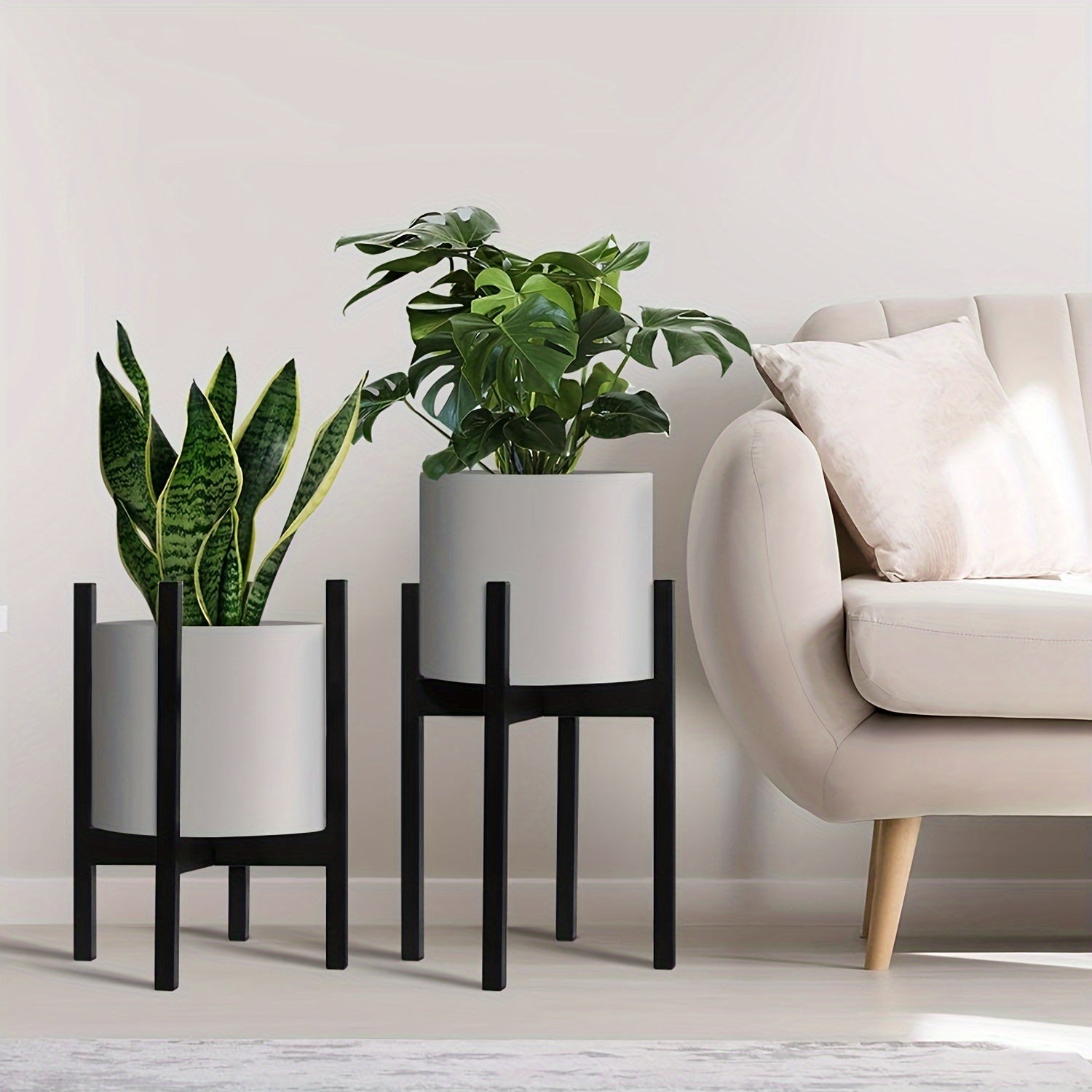 Modern Flower Pot Holder - Adjustable Metal Stand for Indoor/Outdoor Use
