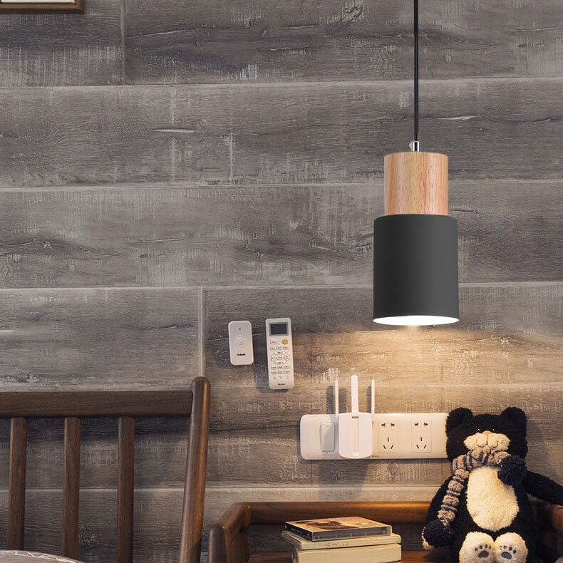 Contemporary Pendant Light with Cylinder Shape in Wood and Metal
