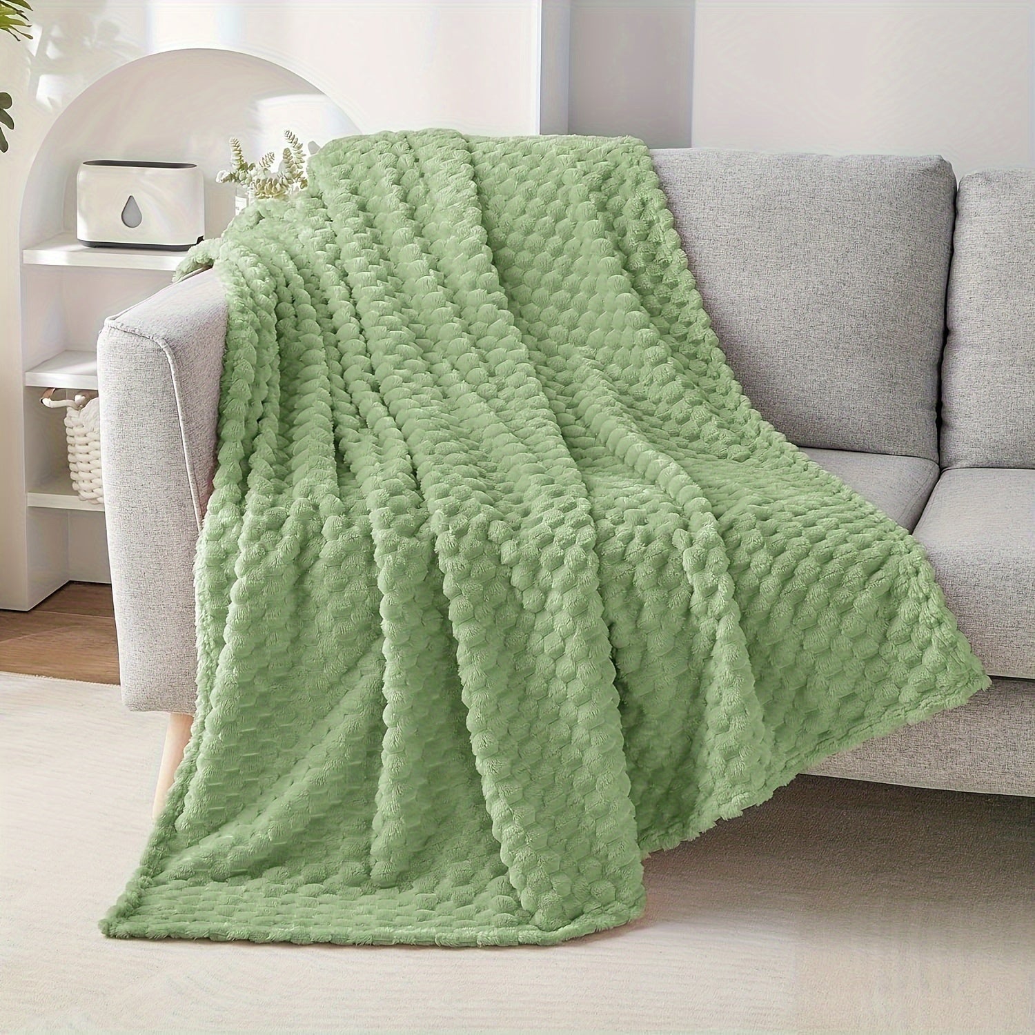 Soft Bubble Fleece Throw Blanket