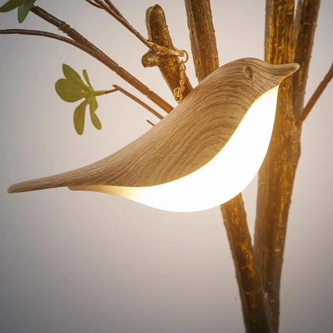 Charming Avian Glow Lamp with Aromatherapy Features