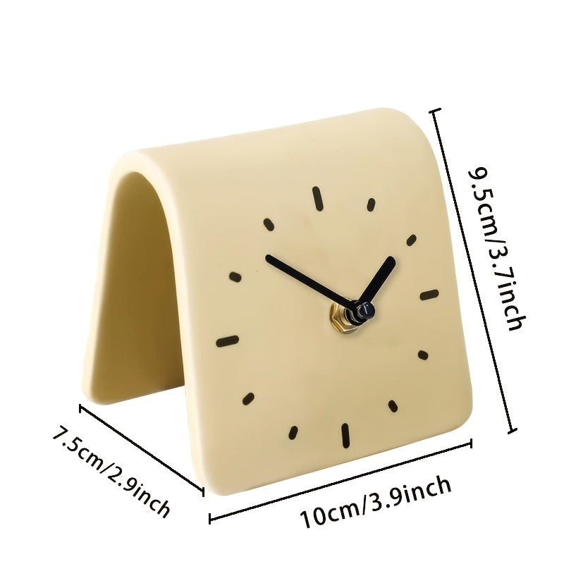 Tranquil Timekeeper: Modern Ceramic Desk Clock for Any Space