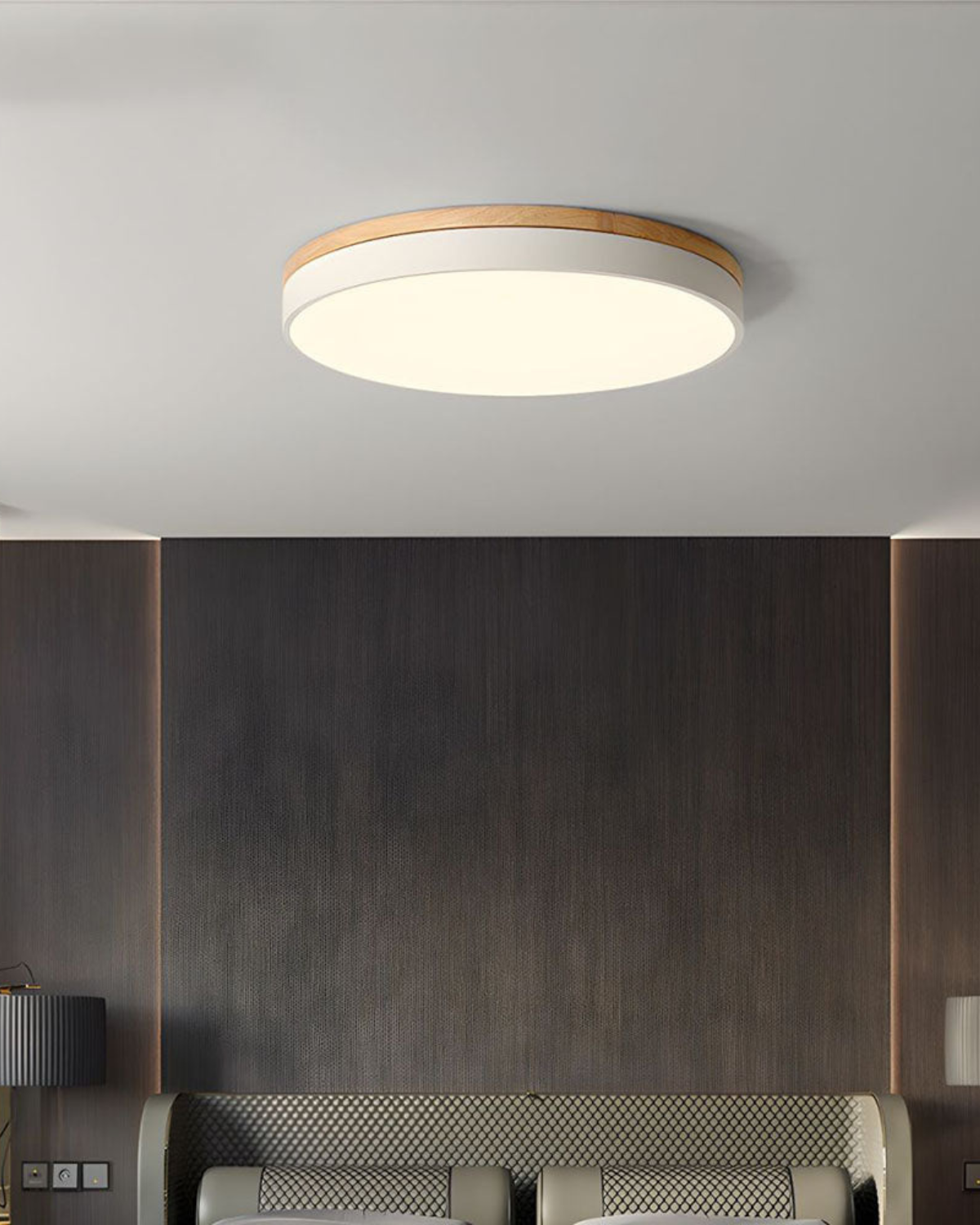 Even-Light Wood-Detail Ceiling Light (Multiple Sizes)