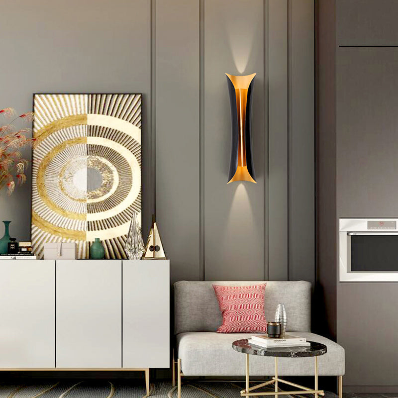 Indoor Wall Light in Black Metal - Contemporary Curl Design Sconce