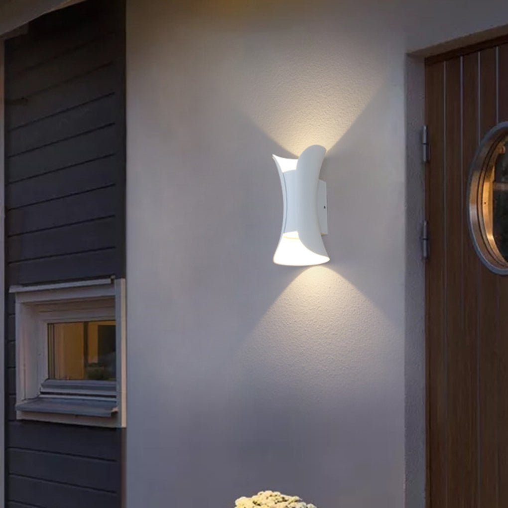Integrated LED Aluminum Up & Down Wall Light (IP54)