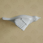 SereneFlight 3D Bird Wall Decor Set - Sophisticated Resin Sculptures