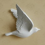 SereneFlight 3D Bird Wall Decor Set - Sophisticated Resin Sculptures