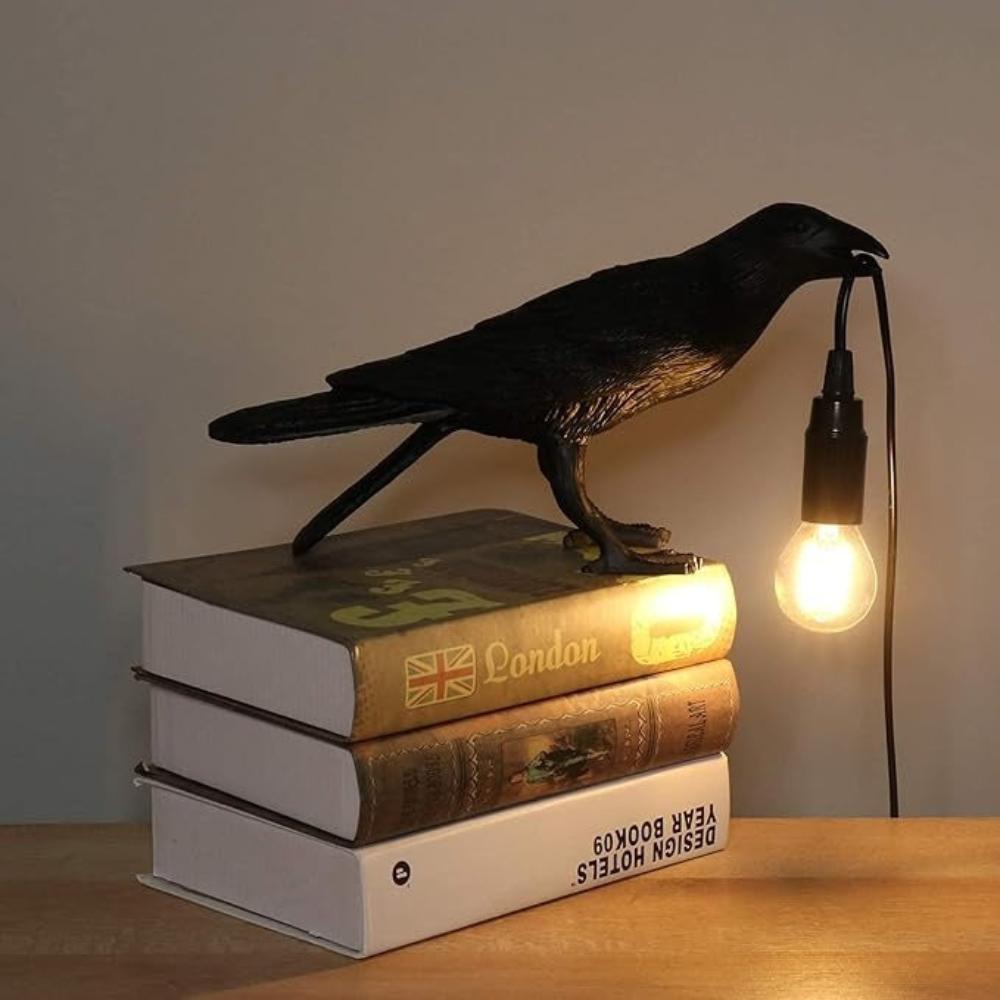 Gothic Crow Decorative Table Lamp with Unique Design