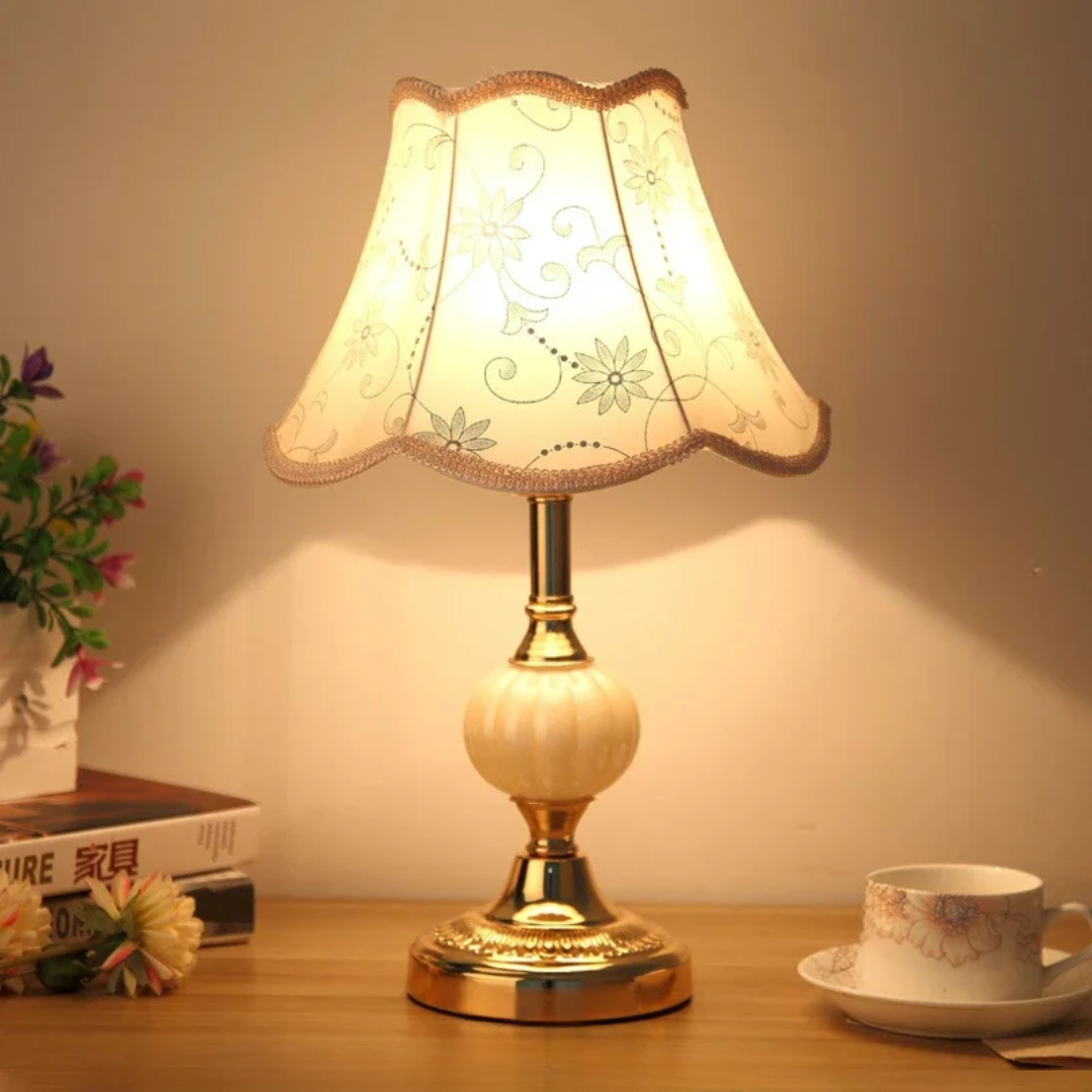 Elegant Floral Design Scandinavian Table Lamp in Vintage Style