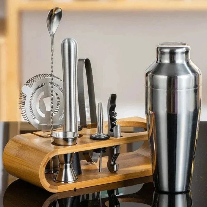 Cocktail Shaker Set in Stainless Steel with Bamboo Holder