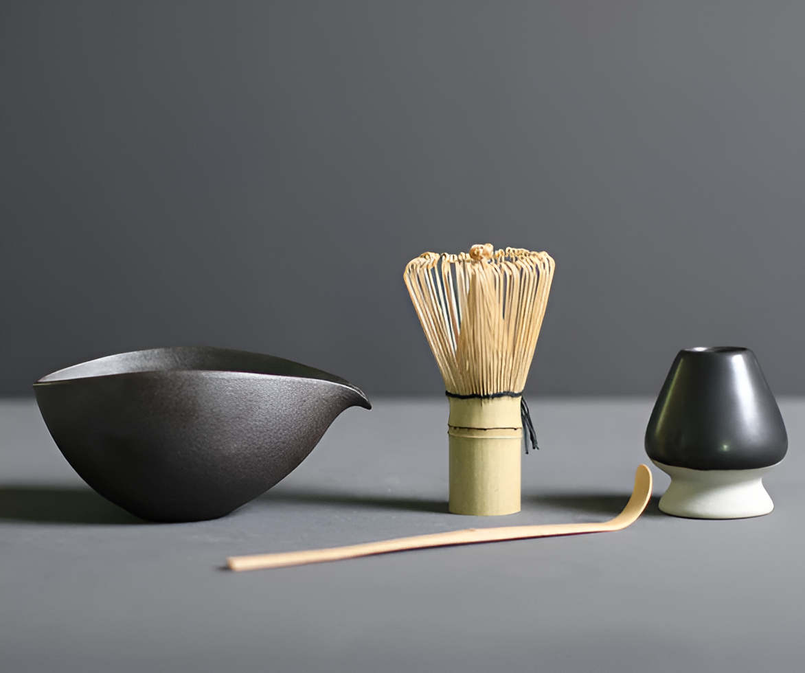 Ceramic Bowl and Bamboo Whisk Matcha Set – 4-Piece Japanese Tea Essentials