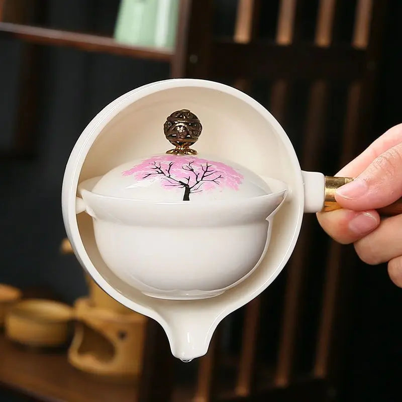 Zen Blossom - Elegant Rotating Tea Infuser