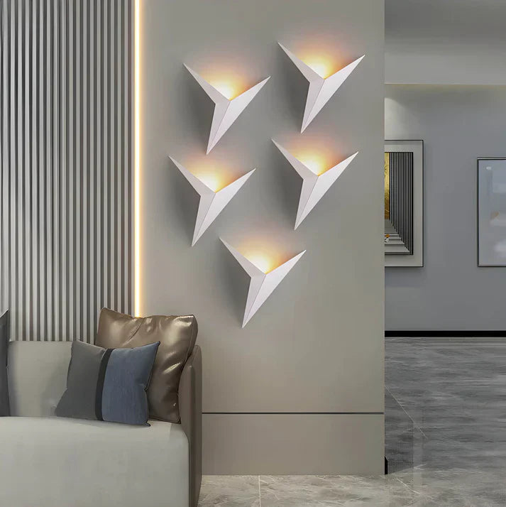 Modern Wall Light Fixture for Bird Decor