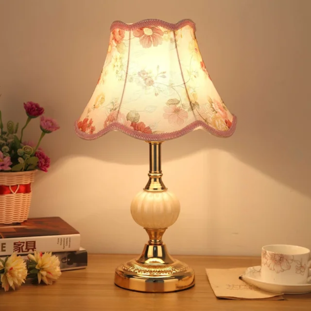Elegant Floral Design Scandinavian Table Lamp in Vintage Style