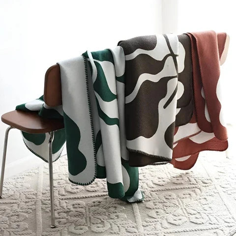 Serene Design Lightweight Throw Blanket for Cozy Living Spaces