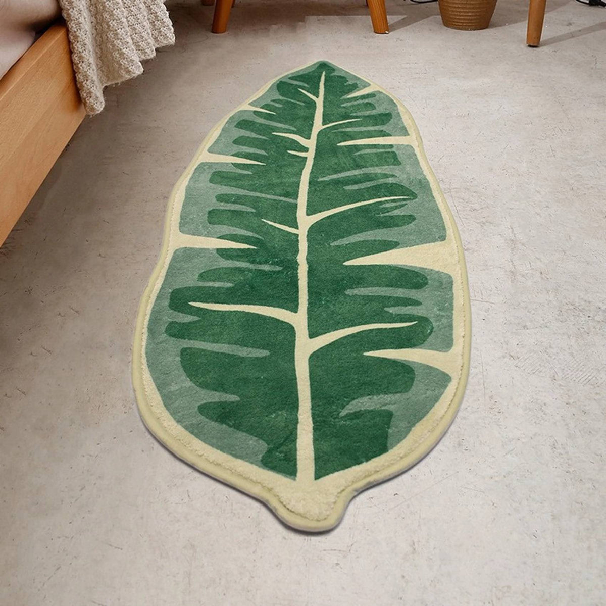 Tropical Serenity Bath Mat - Soft and Absorbent Area Rug