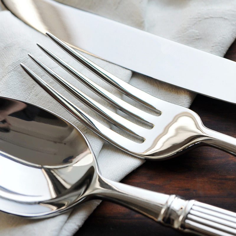 Silver Cutlery Set of 4 with Textured Grip