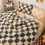 3-Piece Checkered Bedding Set in Stylish Design