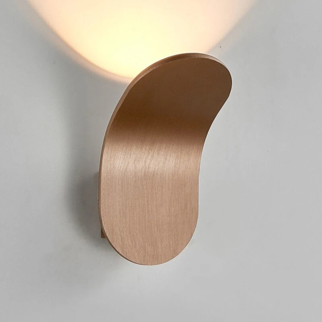 Minimalist LED Wall Light – Contemporary Nordic Style Fixture