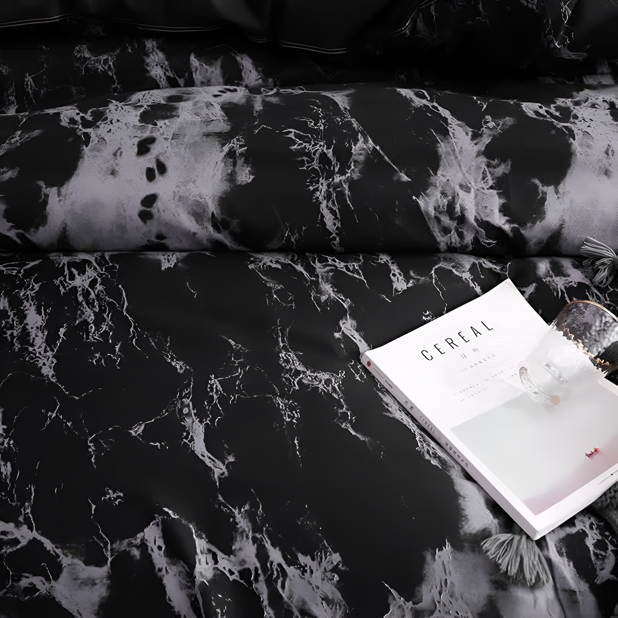 Black Marble 3-Piece Bedding Set – Quilt Cover Ensemble