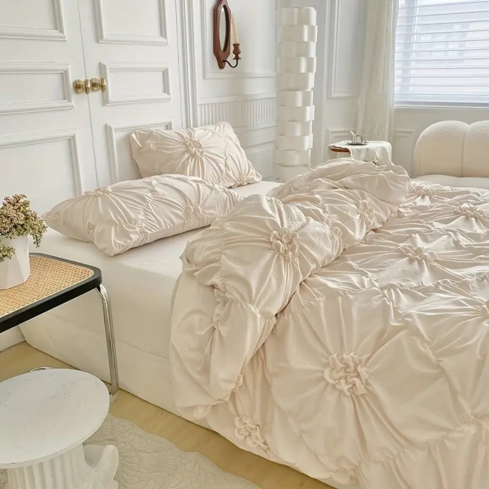 Pleated Floral Textured Duvet Cover Set (Zipper & Corner Ties)