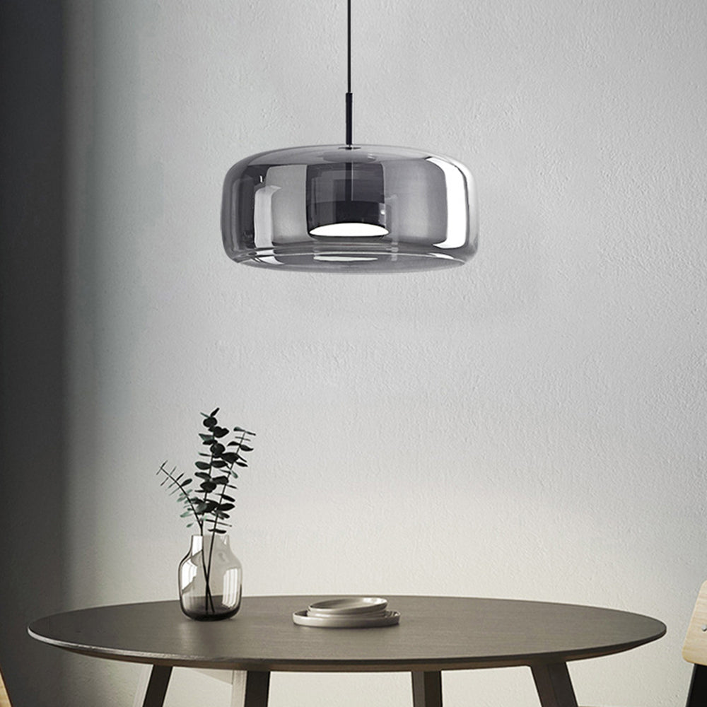 Brass Fitting Clear Glass Pendant Light in Round Shape