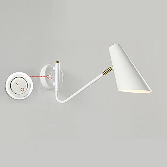 Versatile Metal Wall Light with Adjustable Shade