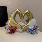 Heart-Shaped Love Hands Sculpture – High-Quality Decorative Art