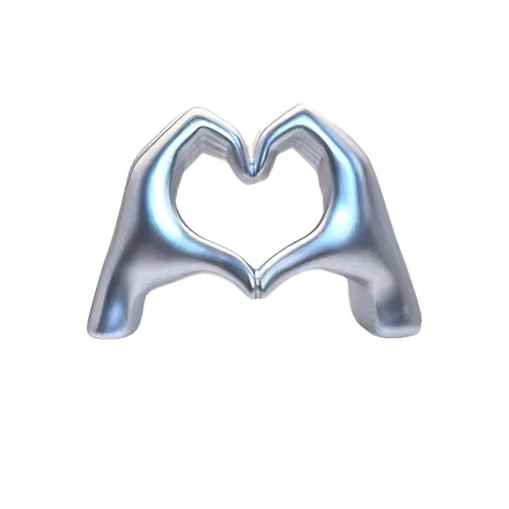 Heart-Shaped Love Hands Sculpture – High-Quality Decorative Art