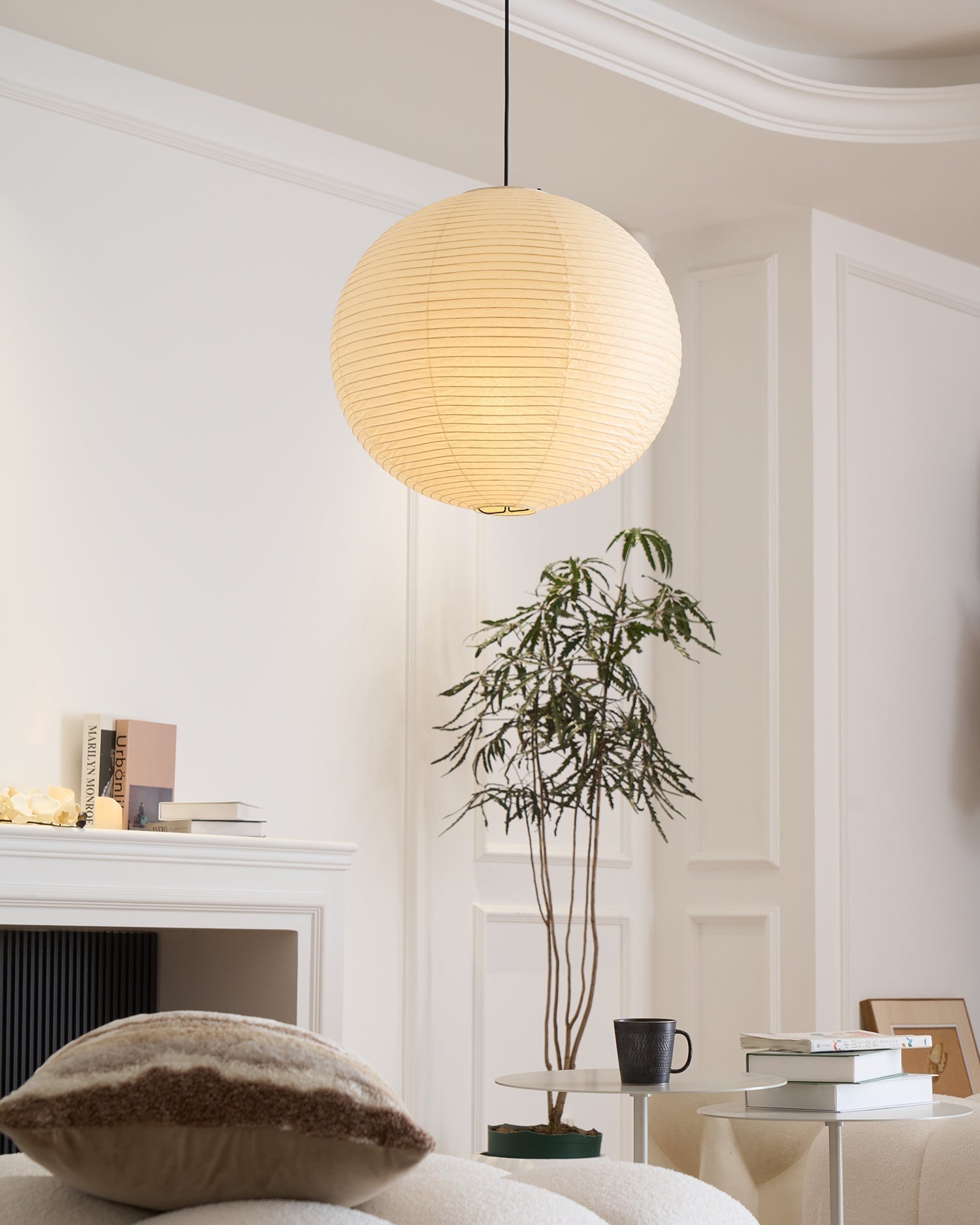 Soft Ambient Light Paper Pendant Lamp with Japanese Design