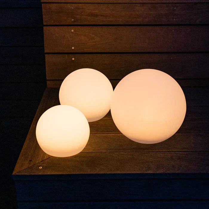 Versatile LED Globe Light for Outdoor Spaces