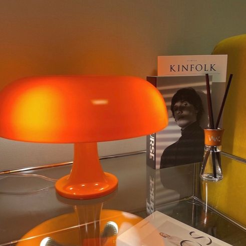 Serene Glow Mushroom-Inspired Table Light