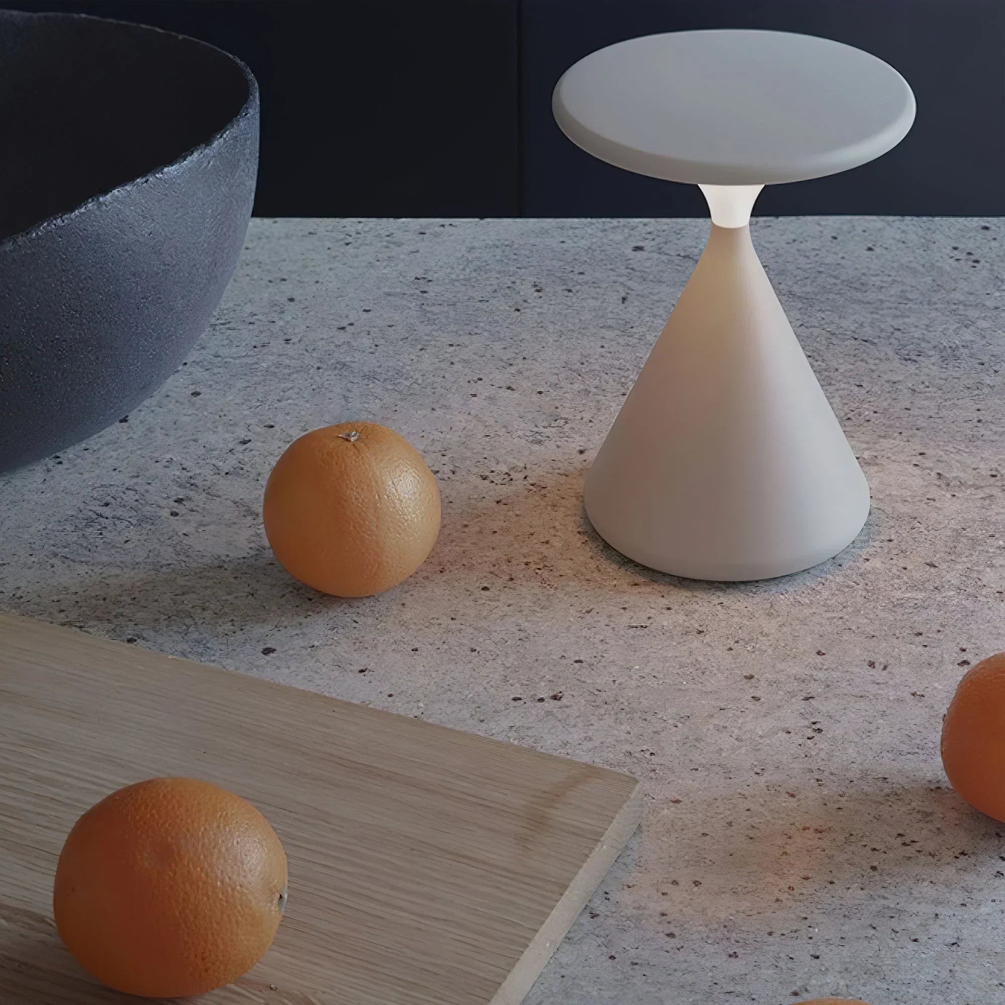 Touch-Sensitive Dimmer Wireless Lamp for Tables