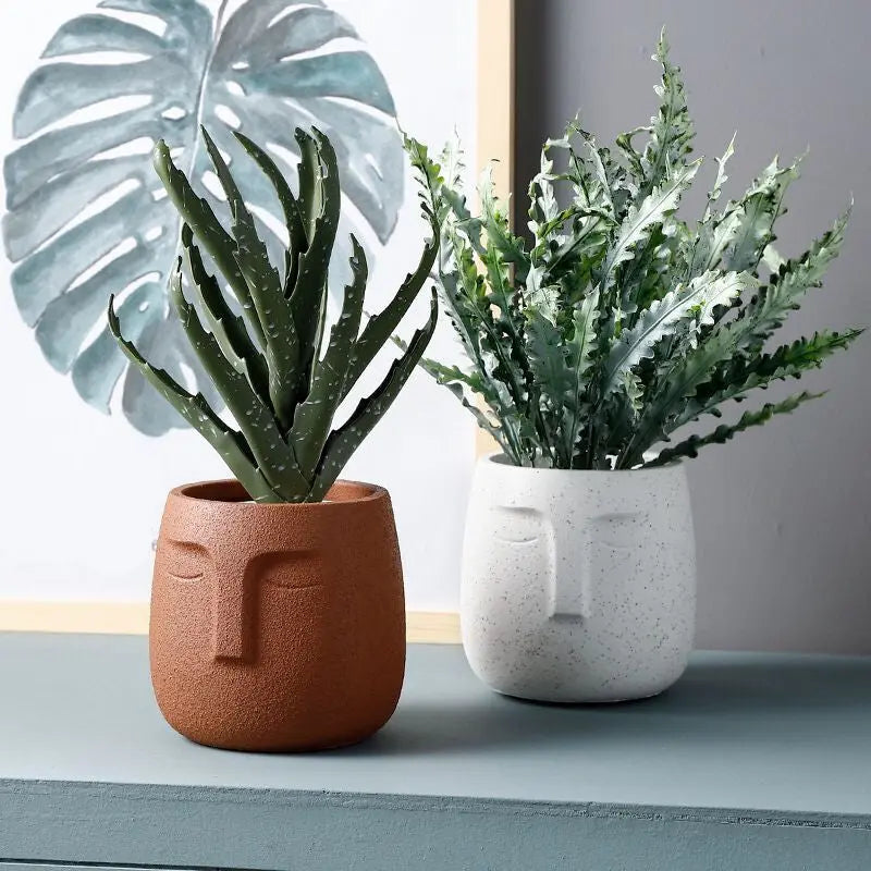 Earthy Elegance Face Planter with Sculpted Design