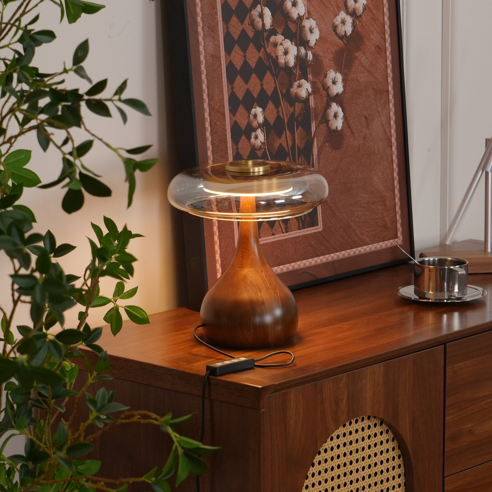 Modern Elegant Glass Table Lamp for Living Room and Bedroom