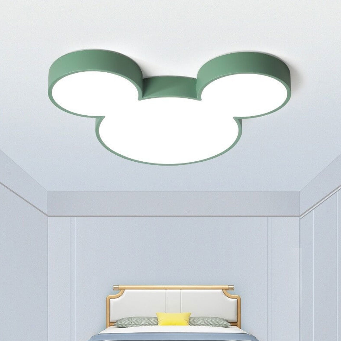 Sleek LED Flush Mount Ceiling Light for Contemporary Interiors