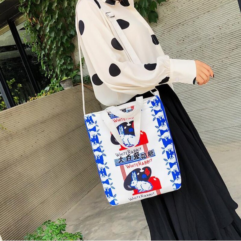 Chic Everyday Canvas Carryall Bag