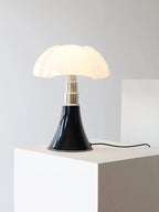 Elegant Blossom LED Table Lamp