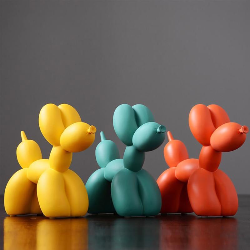 Elegant Decorative Balloon Canine Sculpture