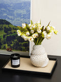 Elegant Shell-Inspired Ceramic Vase for Modern Spaces
