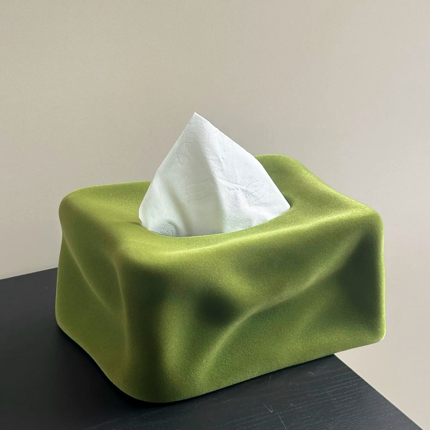 Chic Velvet Tissue Holder for Modern Spaces