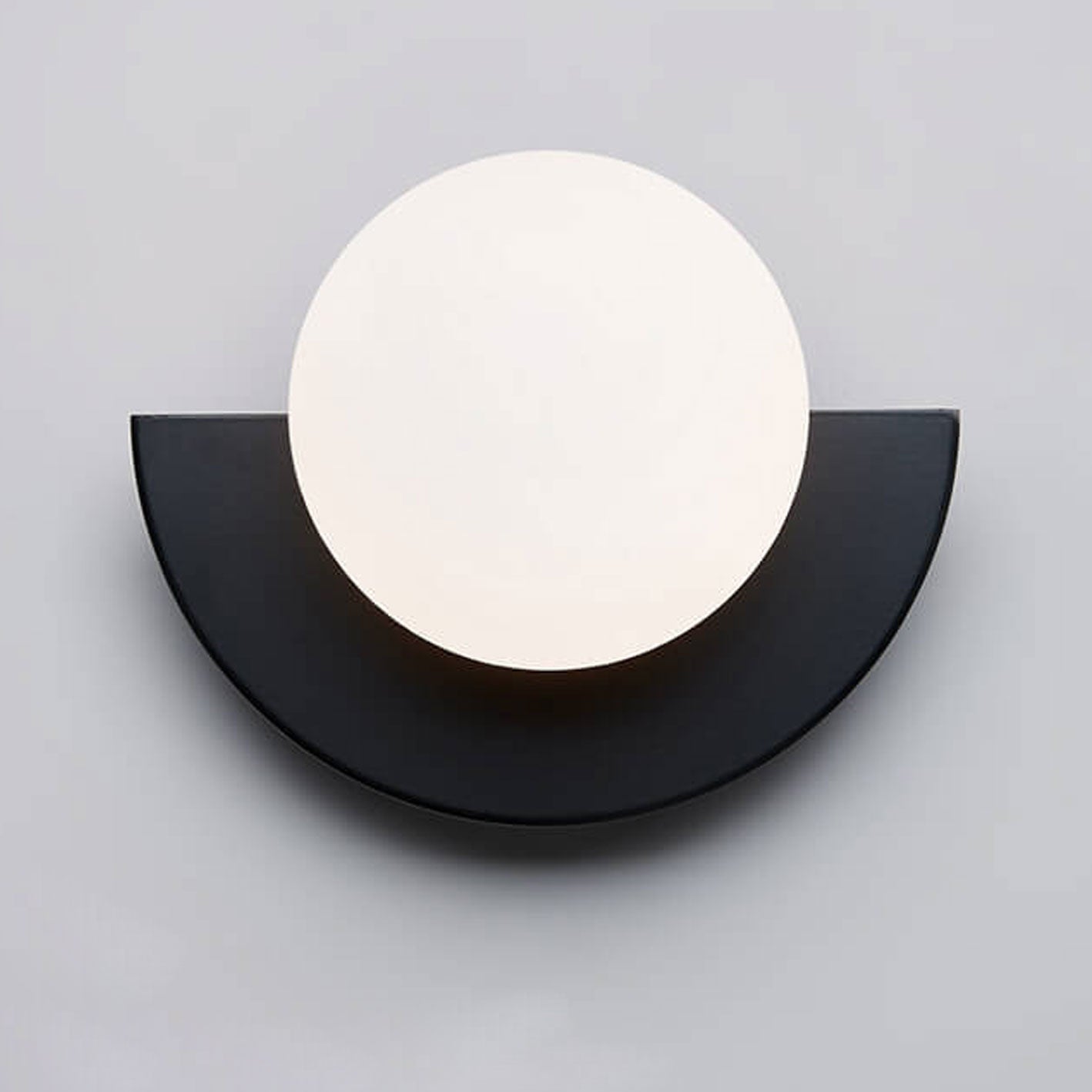 Modern Minimalist Wall Sconce Light for Elegant Interior Design