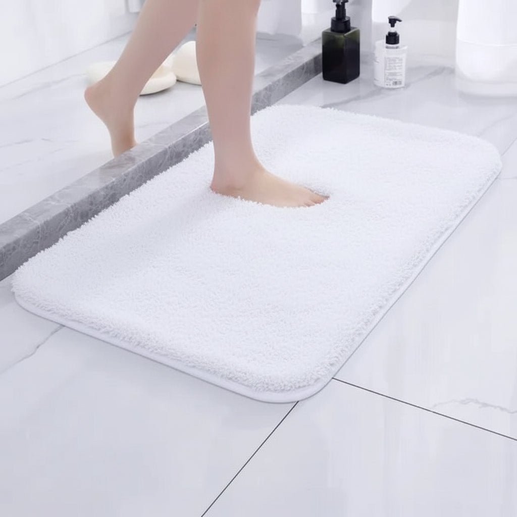 Non-Slip Backed Plush Bath Mat for Bathroom Comfort