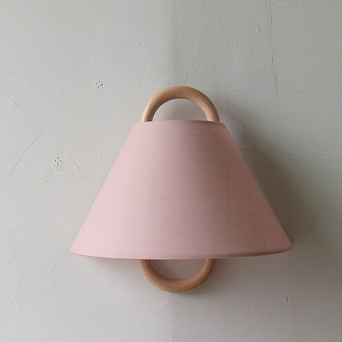 Modern Solid Wood Wall Lamp – Beechwood Design for Stylish Interiors