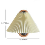 Modern Solid Wood Wall Lamp – Beechwood Design for Stylish Interiors