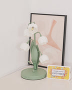 Floral Indoor Table Lamp – Elegant Orchid Design